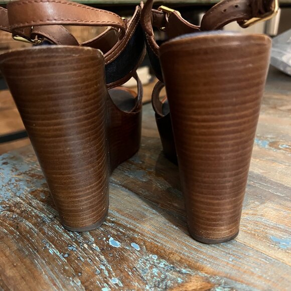 EUC Tory Burch 5” Wedge Sandals, SZ 8 - Picture 5 of 6